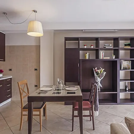 Anghel Aparthotel Siena