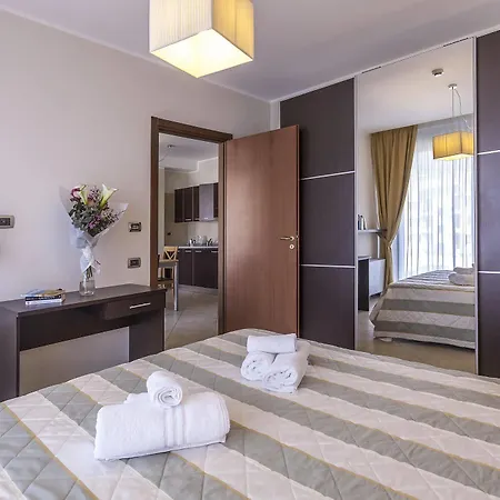 Aparthotel Anghel Siena