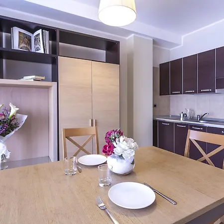 Anghel Aparthotel 3*