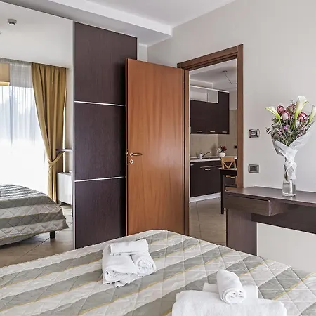 Anghel 3* Siena