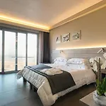 Anghel Apartmanhotel 3*