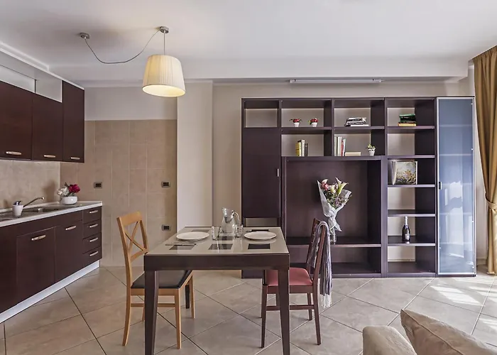 Anghel Apartahotel Siena