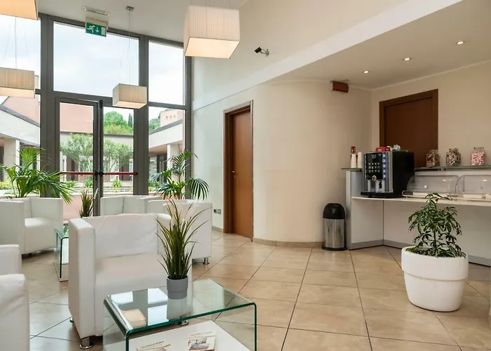 Anghel Apartahotel 3*